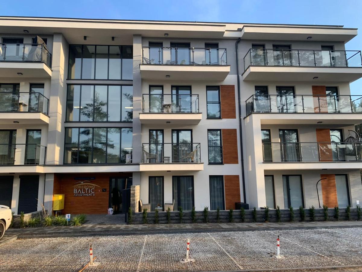Livra Apartaments III โปเบียโรโว ภายนอก รูปภาพ