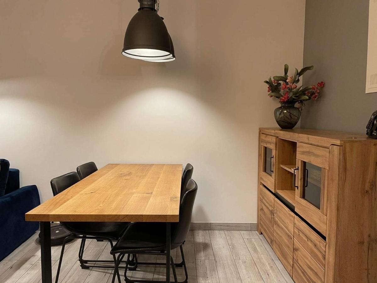 Livra Apartaments III โปเบียโรโว ภายนอก รูปภาพ